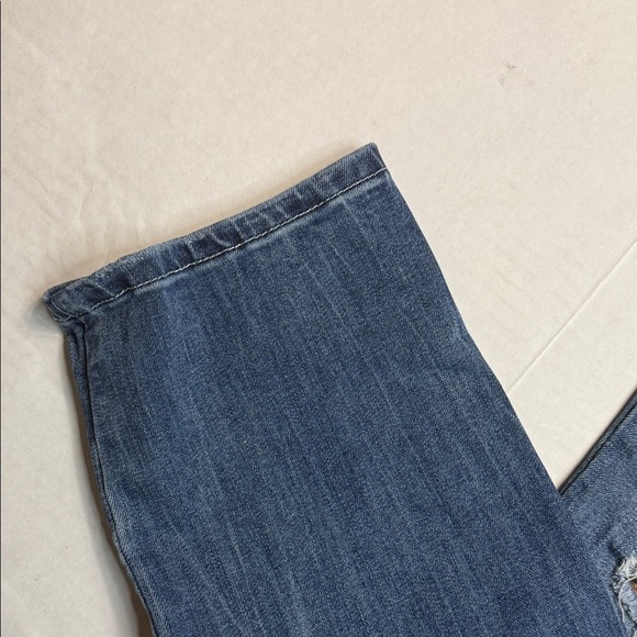 Inc Boyfriend Women's Blue Jeans Regular Fit Size 10 - Picture 3 of 12